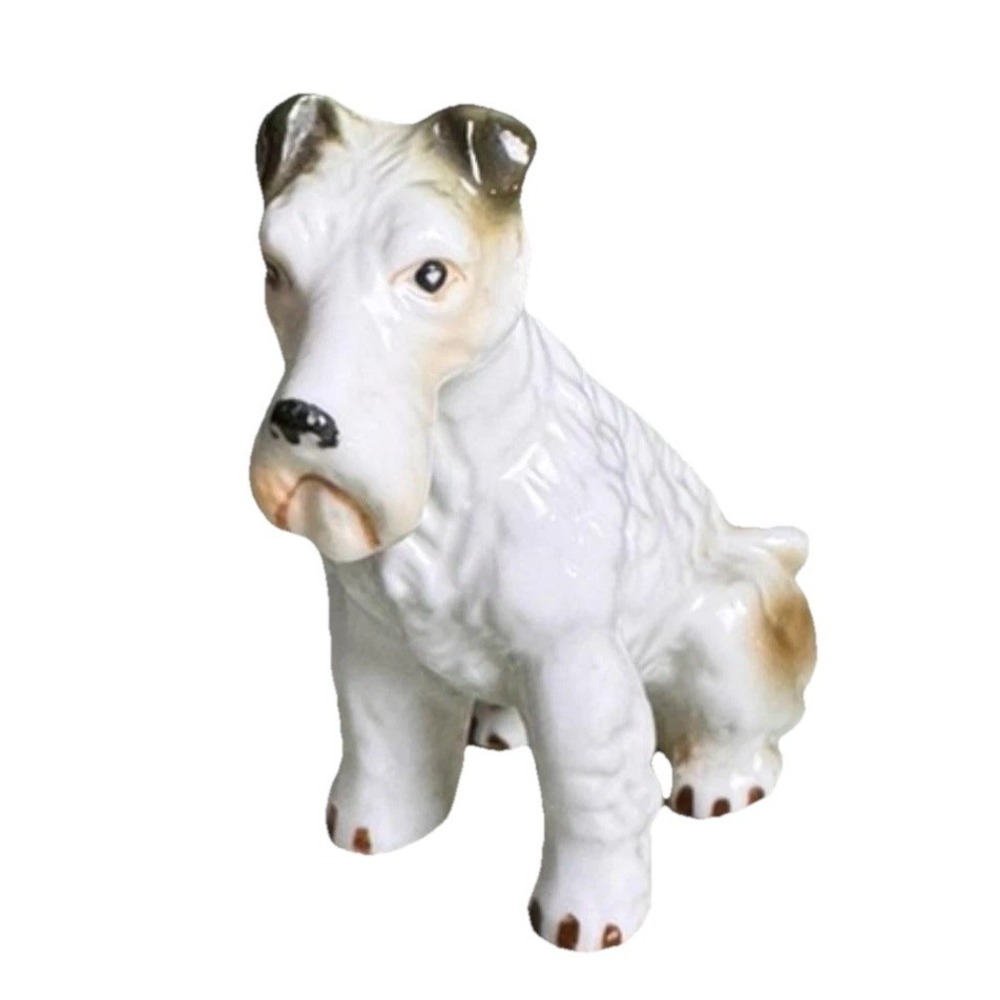VTG Porcelain Seated Wire Fox Terrier Glossy White w/Tan Accent Perky Alert Pose